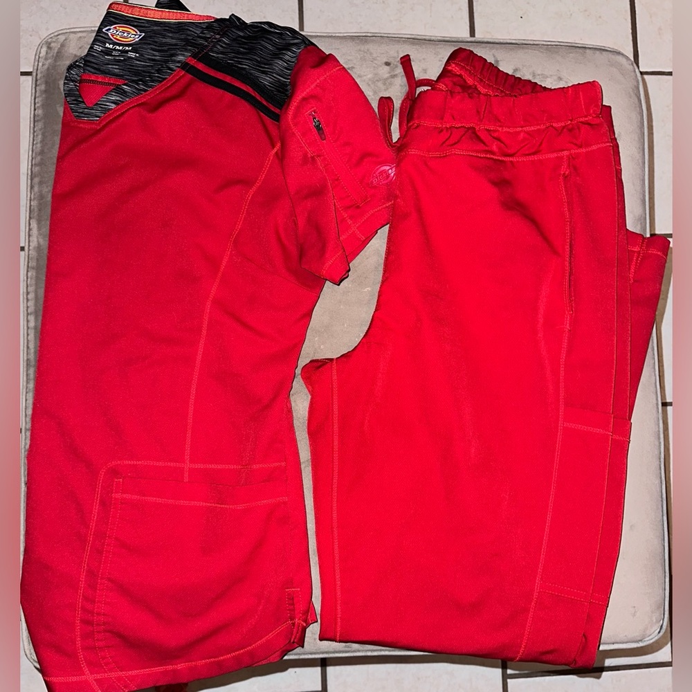 Dickies Scrub Set